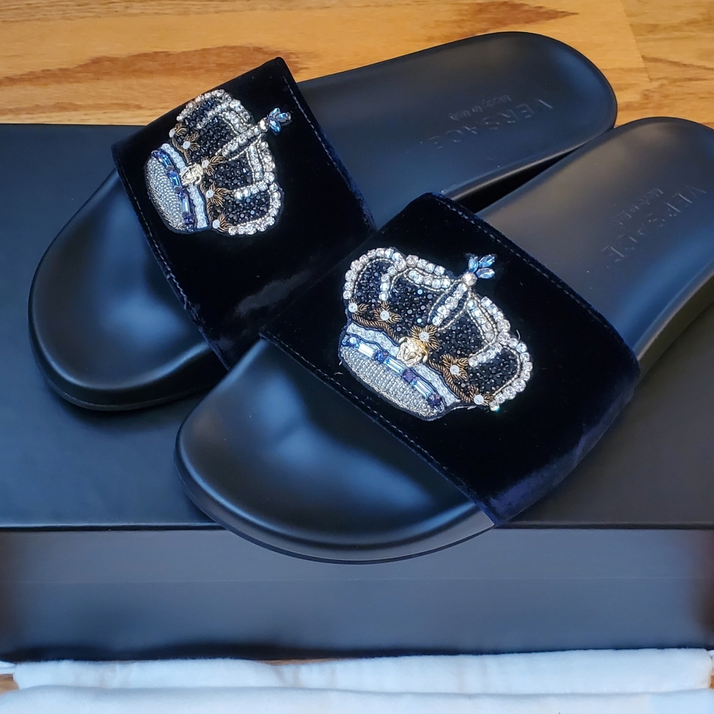 Versace Crown Beaded Slides in Navy SO RARE!! Brand New and 100% Authentic